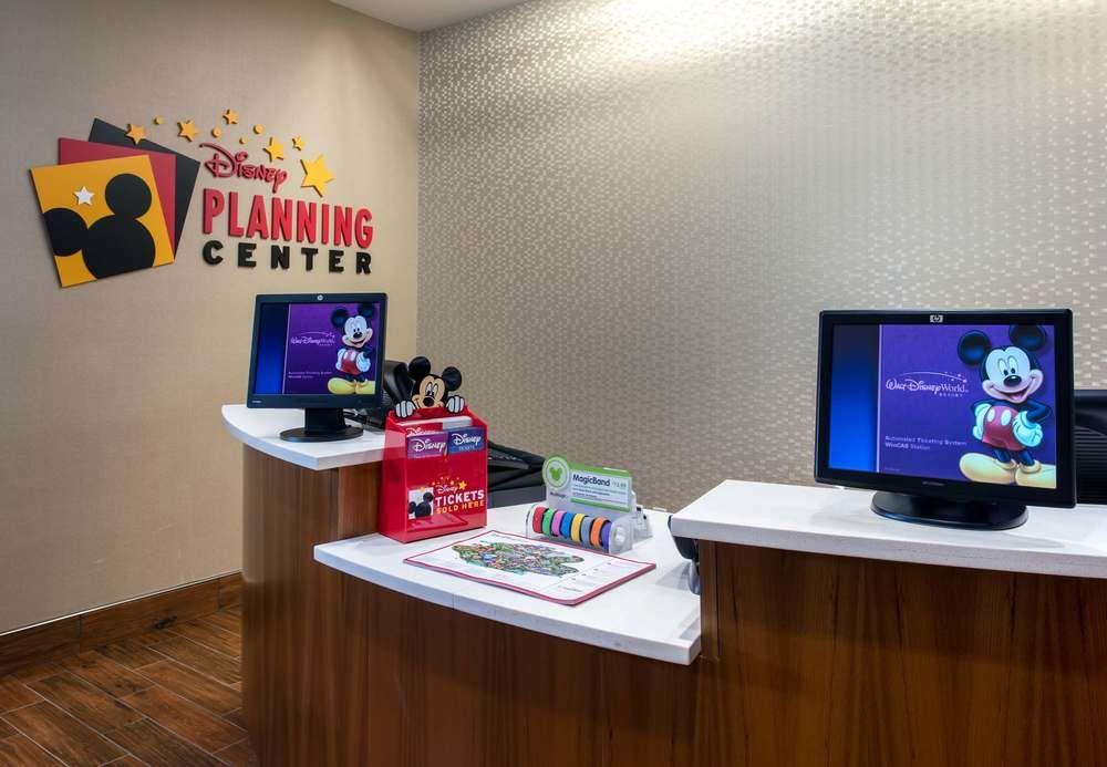 Springhill Suites By Marriott Orlando At Flamingo Crossings Town Center-Western Entrance Four Corners Exterior foto