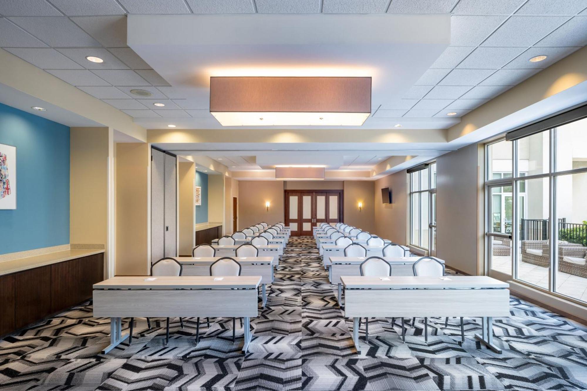 Springhill Suites By Marriott Orlando At Flamingo Crossings Town Center-Western Entrance Four Corners Exterior foto