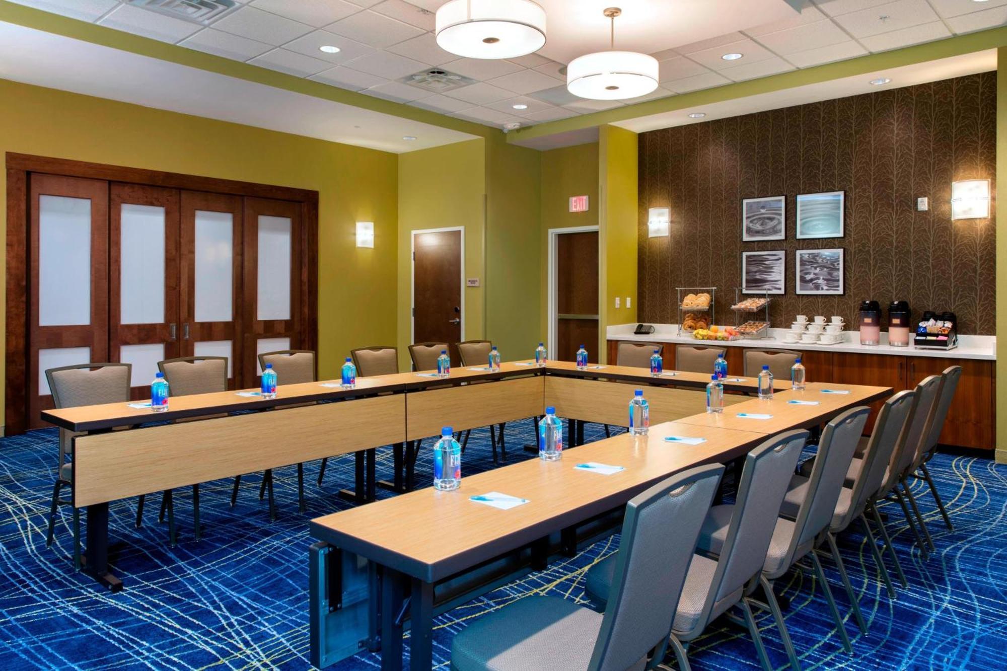 Springhill Suites By Marriott Orlando At Flamingo Crossings Town Center-Western Entrance Four Corners Exterior foto