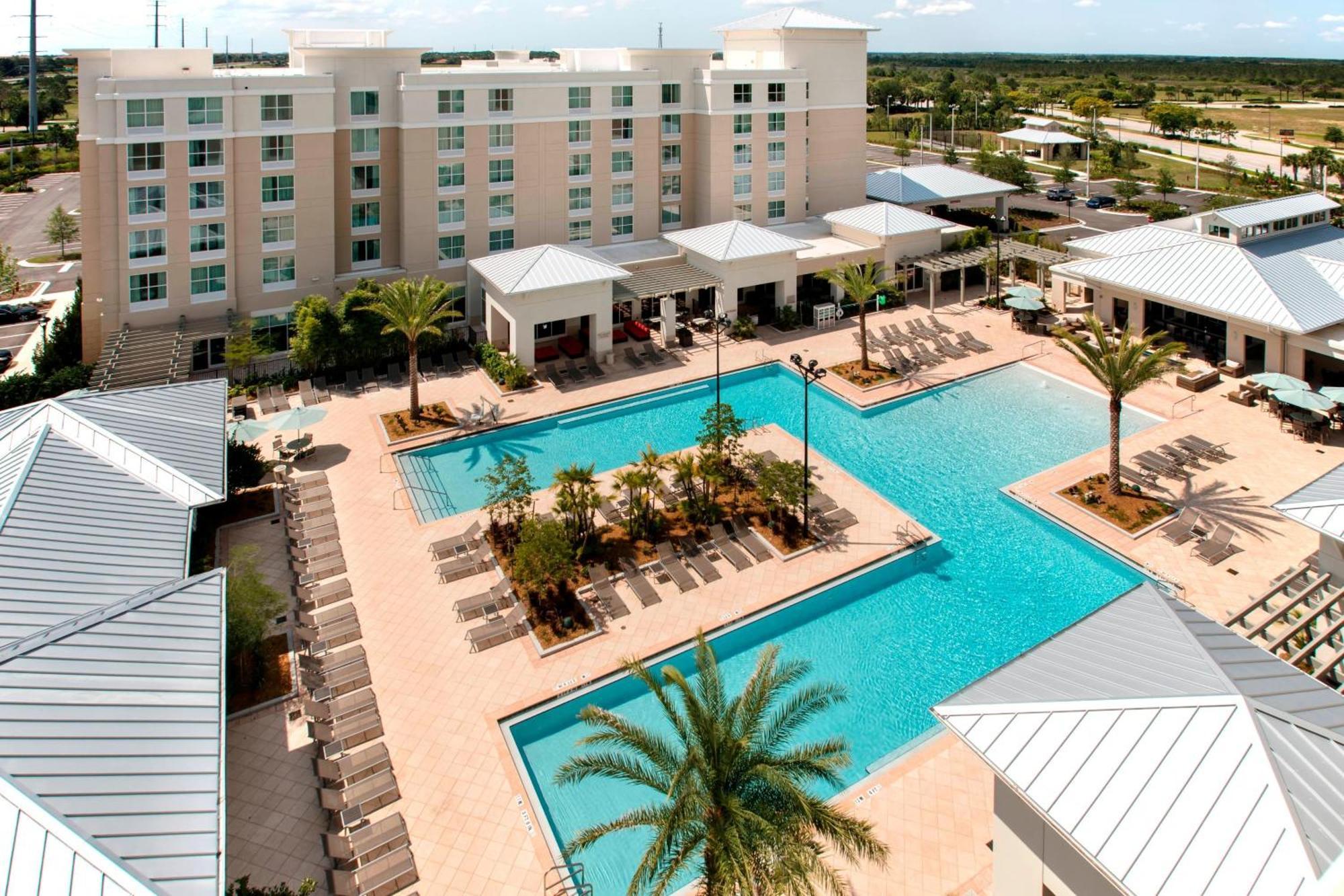 Springhill Suites By Marriott Orlando At Flamingo Crossings Town Center-Western Entrance Four Corners Exterior foto
